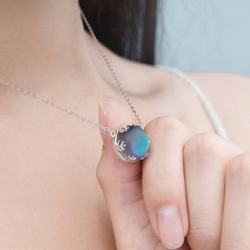 Aurora Borealis Halo Crystal Necklace Jewelry Thaya 45cm Crystal Gemstone s925 Silver Aurora Necklace Halo Scale Light Forest Women Pendant Necklace for Girl Elegant Jewelry Gem Color : light|dark